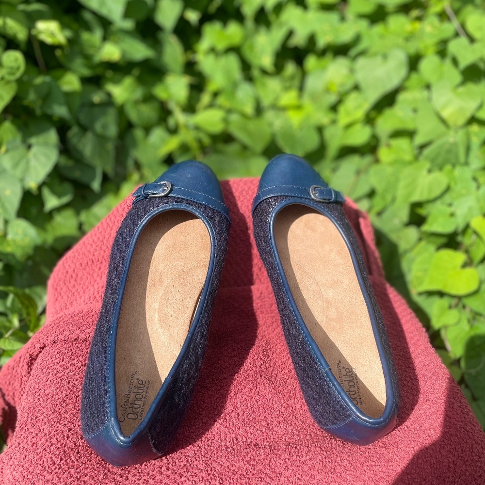 PRICE DROP! - Croft & Barrow Navy Blue Textile and Faux Leather Buckle Flats
